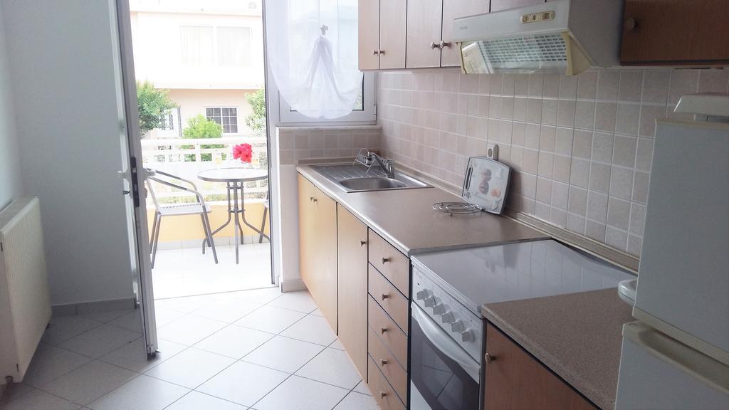 Pantheon Deluxe Apartments Архангелос Экстерьер фото