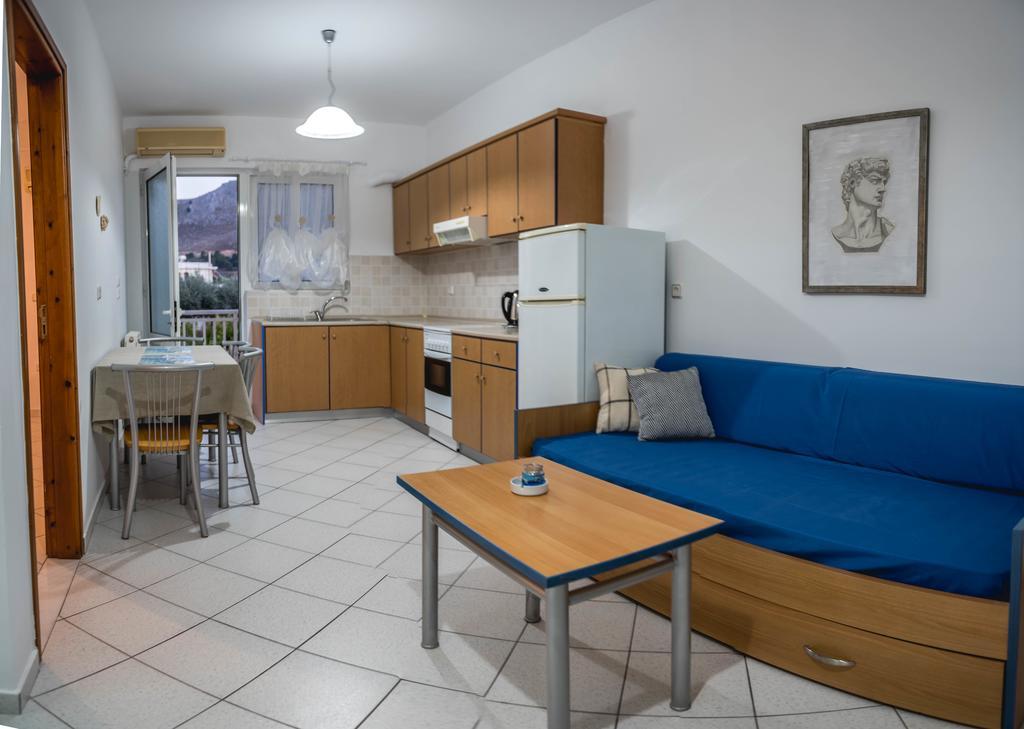 Pantheon Deluxe Apartments Архангелос Экстерьер фото
